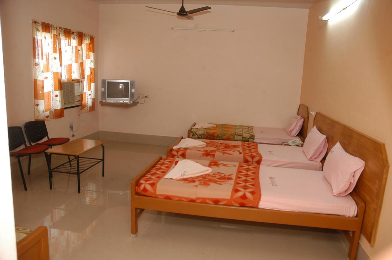 Hotel Athityaa Kumbakonam Eksteriør bilde