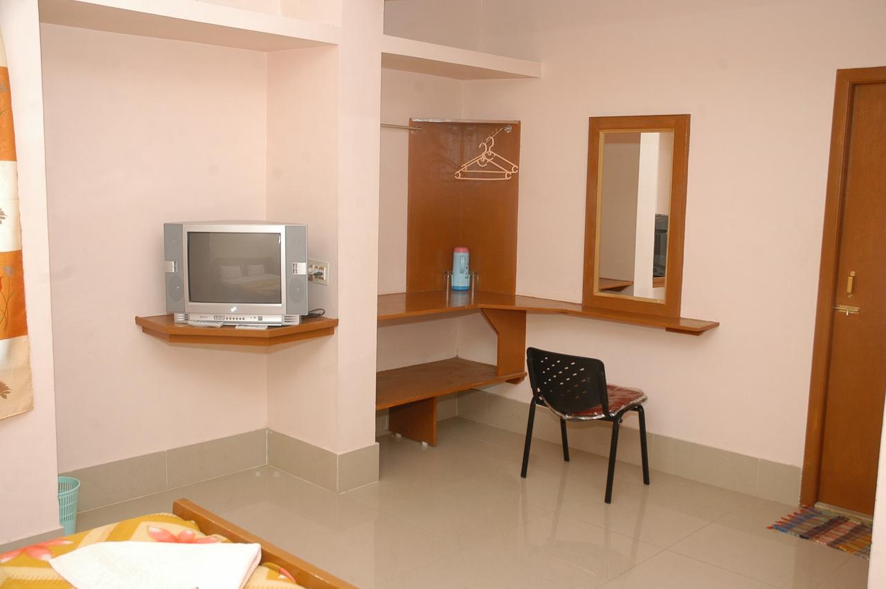 Hotel Athityaa Kumbakonam Eksteriør bilde