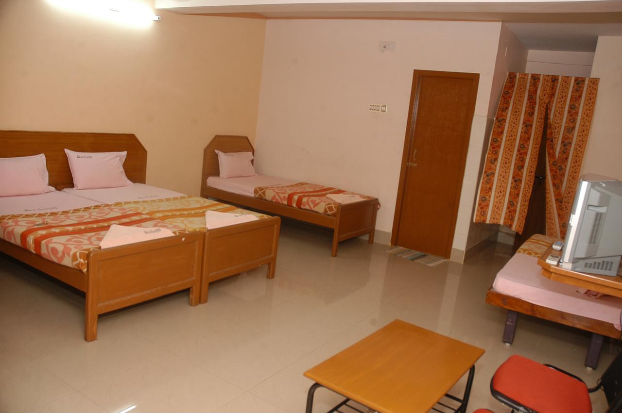 Hotel Athityaa Kumbakonam Eksteriør bilde